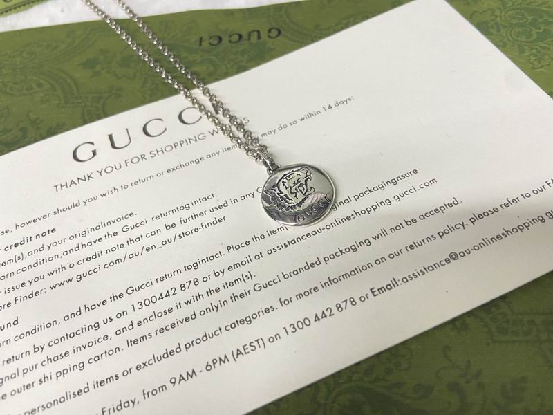 Gucci Necklace 08yxs80